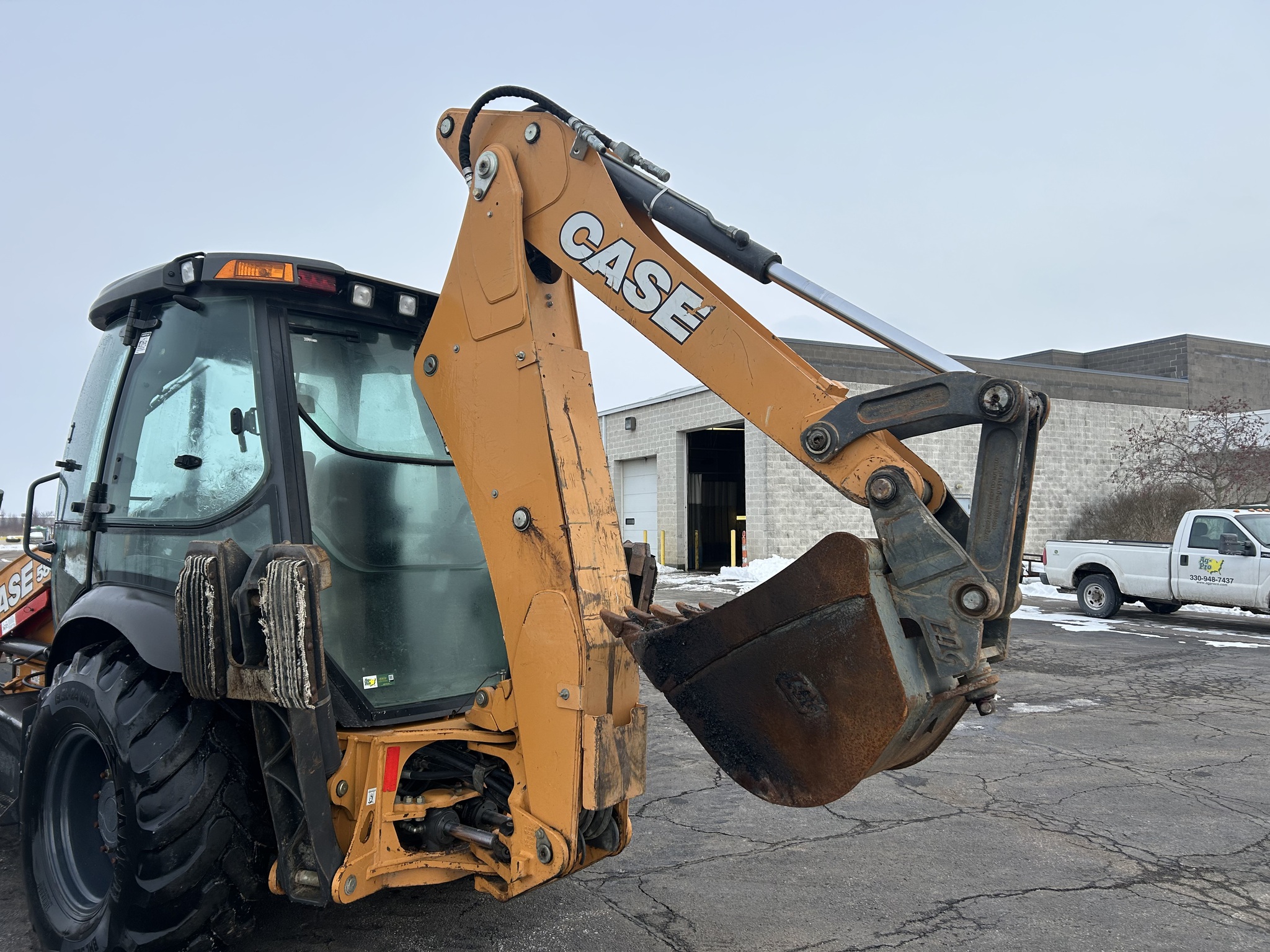 2019 Case 580N EP Image 10