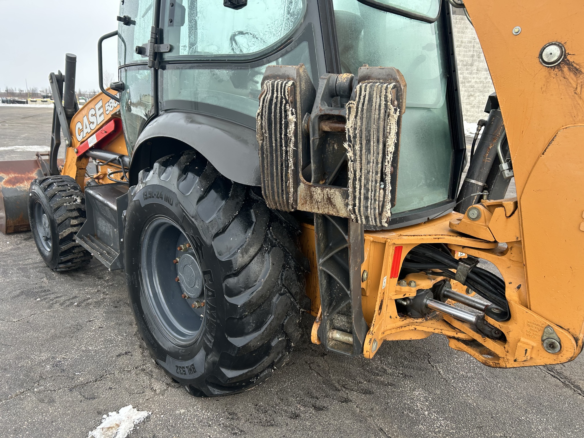 2019 Case 580N EP Image 11