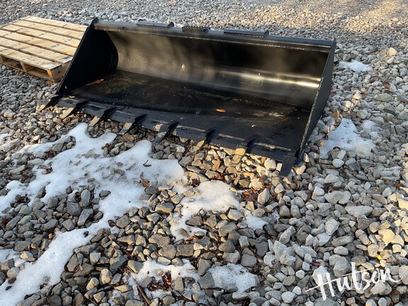 Photo of 2025 John Deere T84