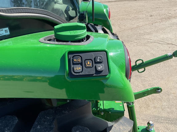 Used 2024 John Deere 4052R Compact Utility Tractors at Horizon Ag & Turf in Westlock, AB - Photo10