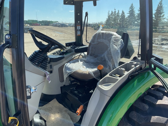 Used 2024 John Deere 4052R Compact Utility Tractors at Horizon Ag & Turf in Westlock, AB - Photo16