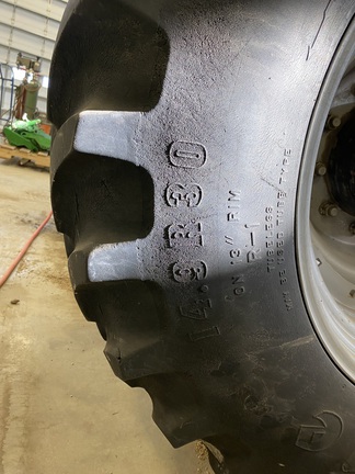 2004 Challenger MT565B - Photo26