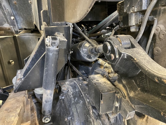2004 Challenger MT565B - Photo19