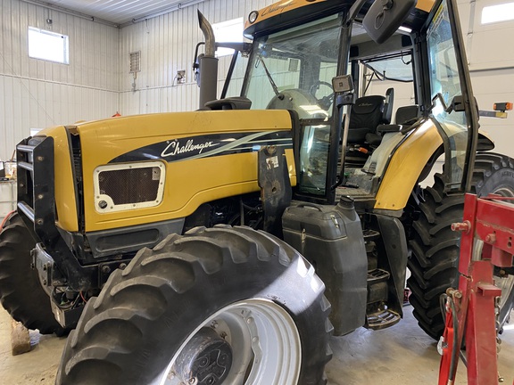2004 Challenger MT565B - Photo11