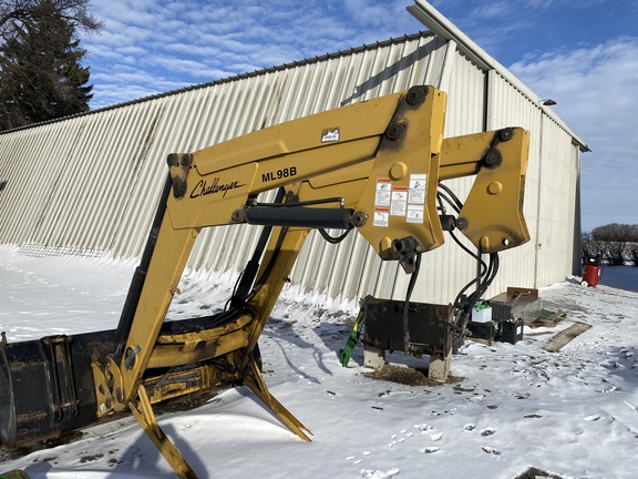 2004 Challenger MT565B - Photo8