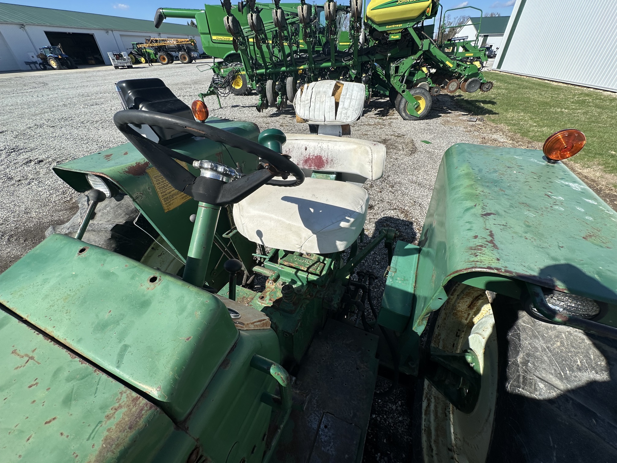 1969 Oliver 1655 Image 16