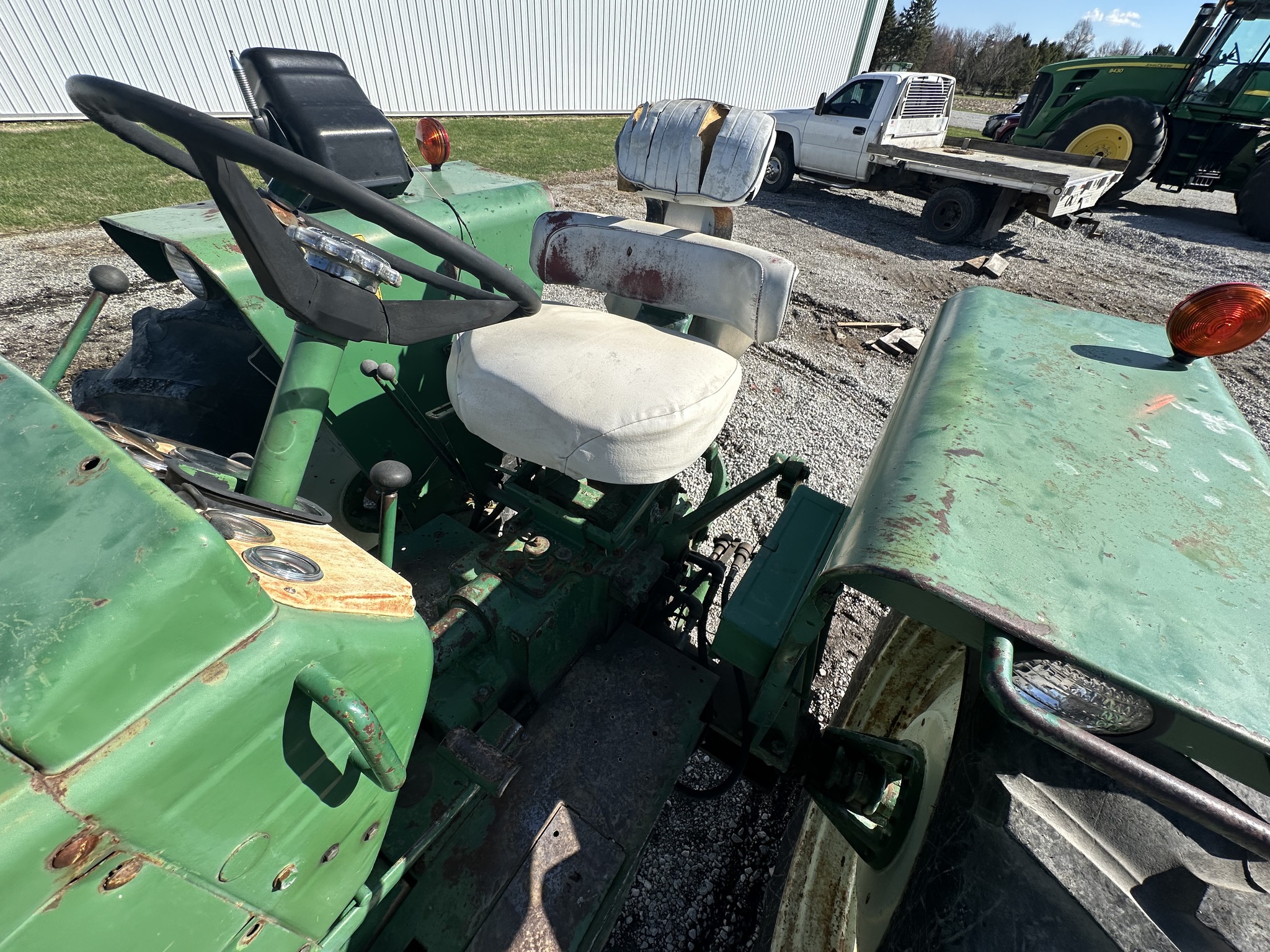 1969 Oliver 1655 Image 17