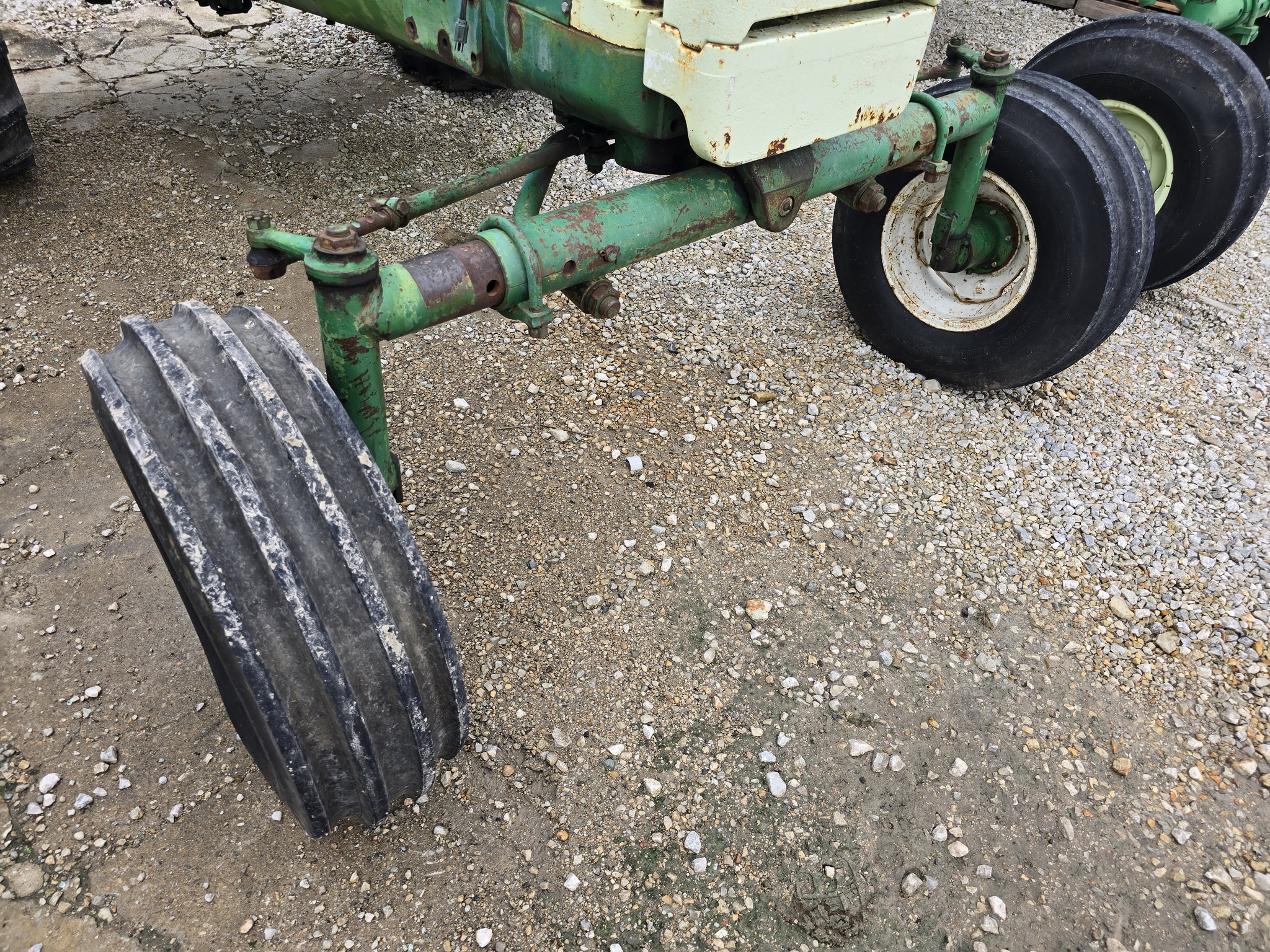 1969 Oliver 1655 Image 6