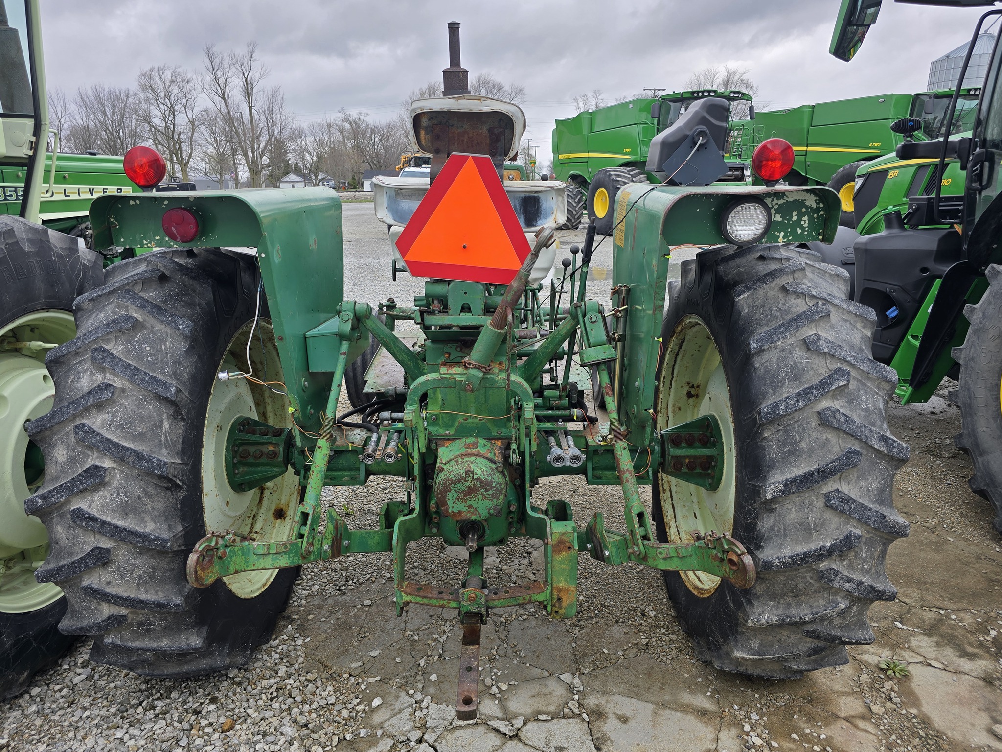 1969 Oliver 1655 Image 8