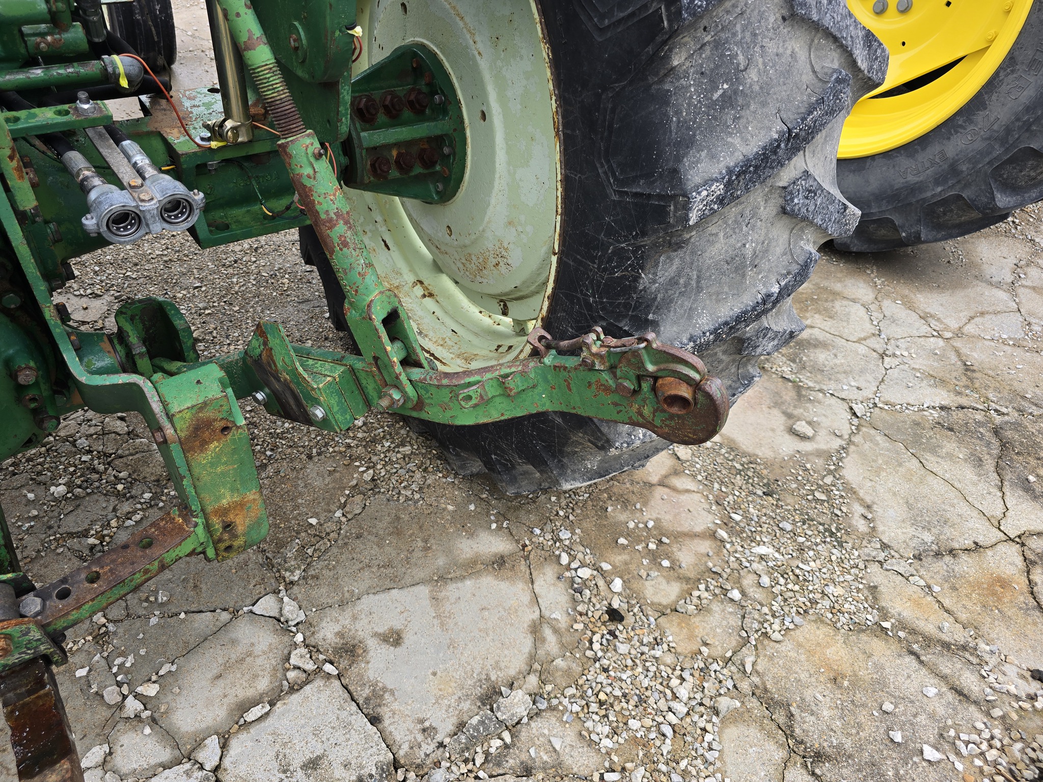 1969 Oliver 1655 Image 12