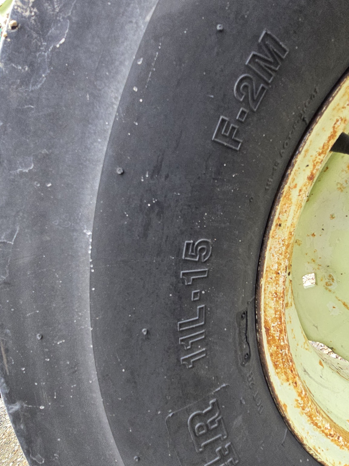 1969 Oliver 1655 Image 27