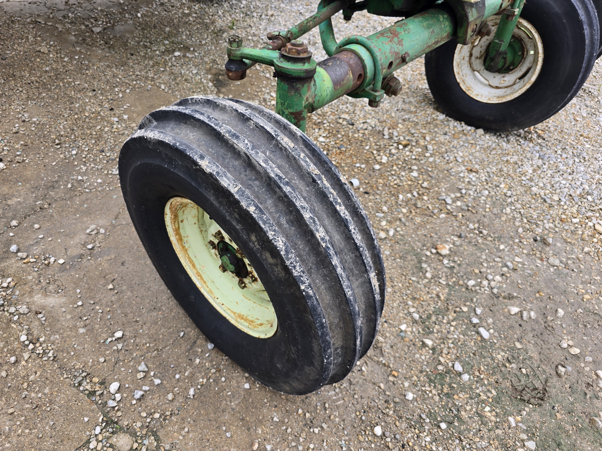 1969 Oliver 1655 Image 26