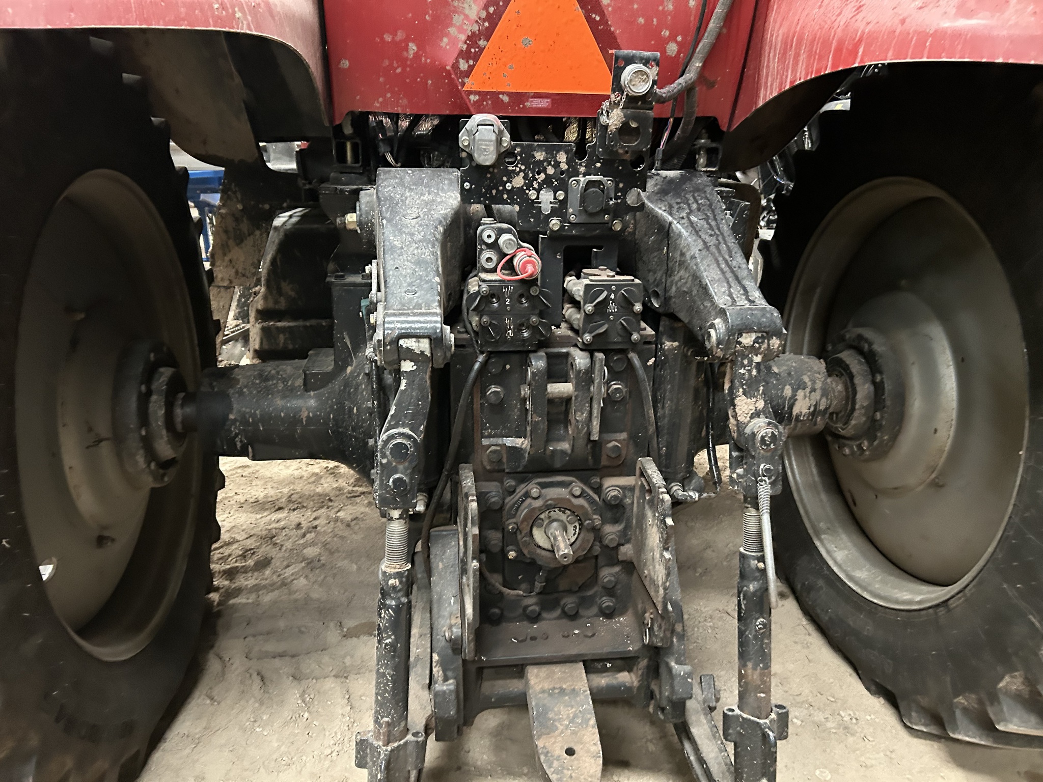  2009 Case IH Magnum 215 at Heritage Tractor in Lockwood, MO
