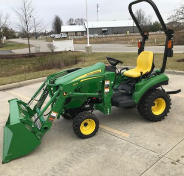 2026 John Deere 1023E Image 1
