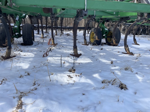 2009 John Deere 2210 - Photo15