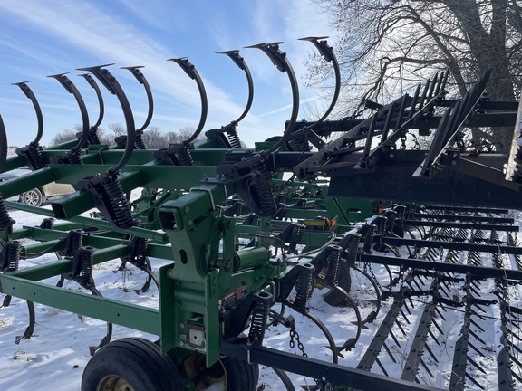 2009 John Deere 2210 - Photo11