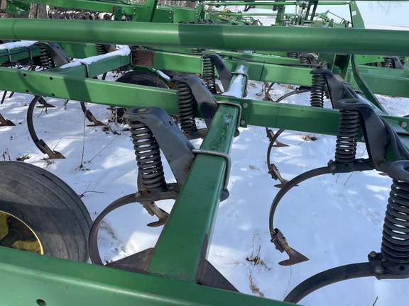 2009 John Deere 2210 - Photo6