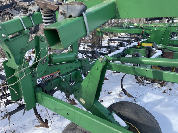 2009 John Deere 2210 - Photo4