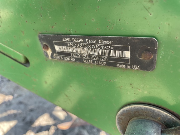 2009 John Deere 2210 - Photo14