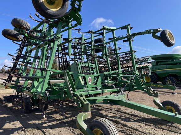 2009 John Deere 2210 - Photo5