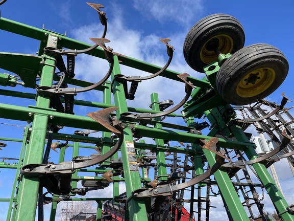 2009 John Deere 2210 - Photo11