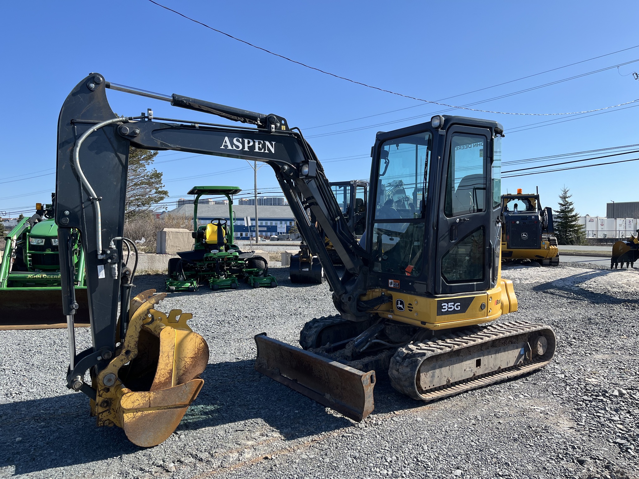 2023 John Deere 35G Image 1