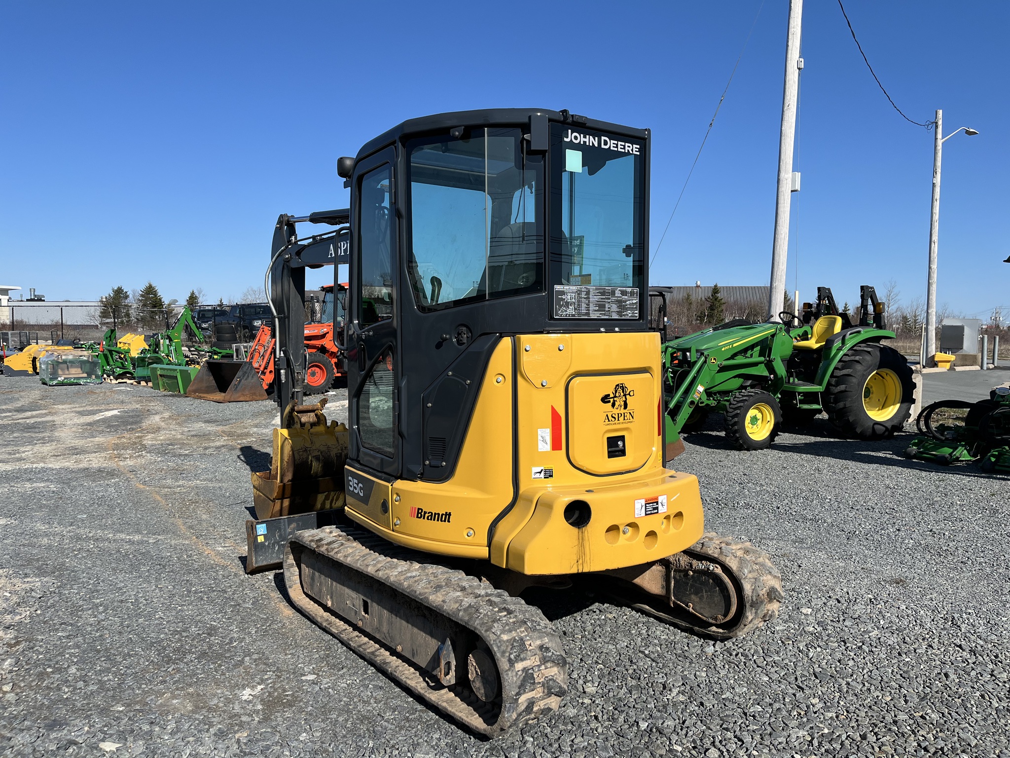 2023 John Deere 35G Image 3