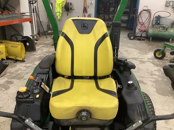 Photo of 2021 John Deere Z960M