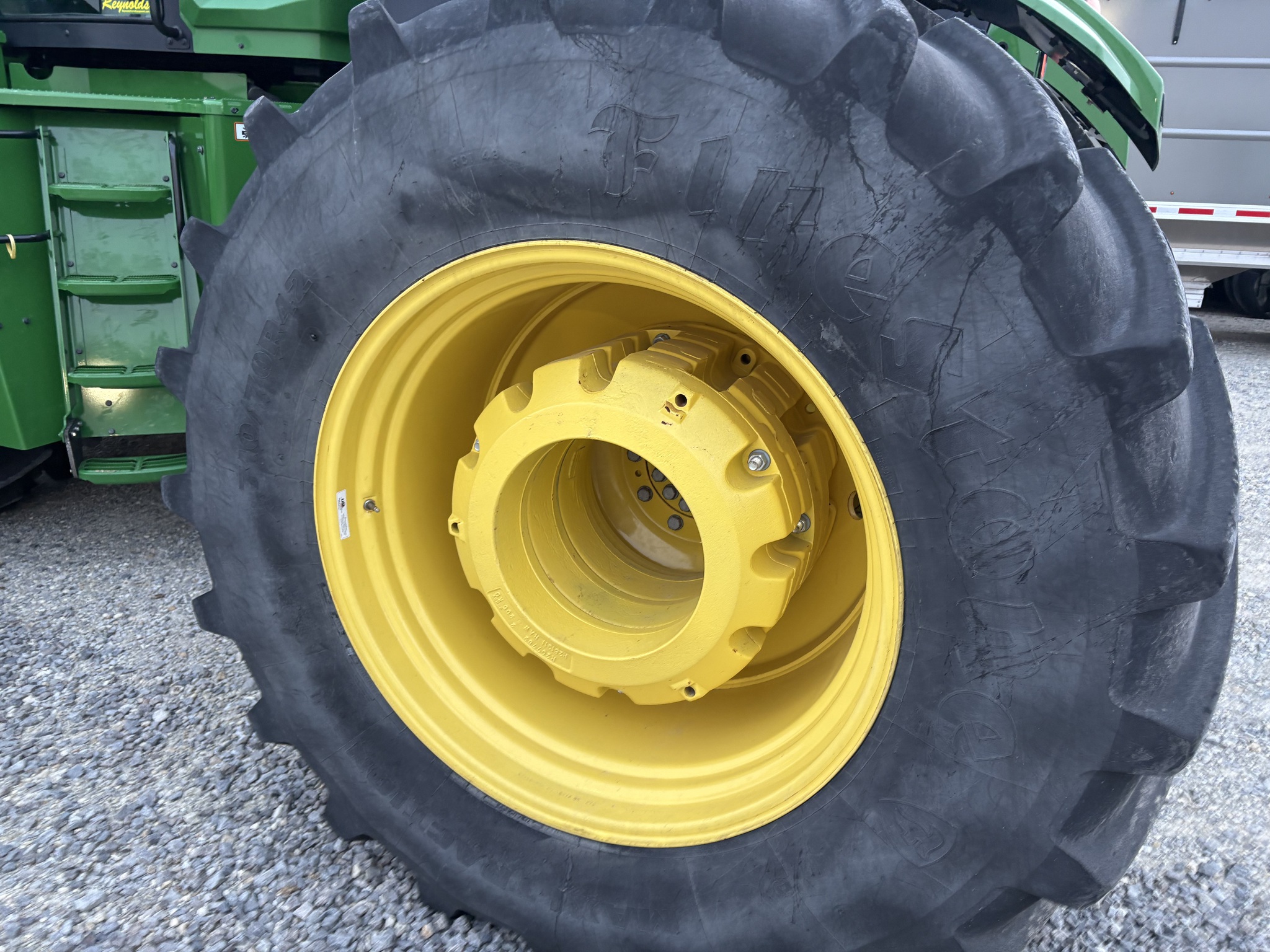 2023 John Deere 9R 640 Image 21