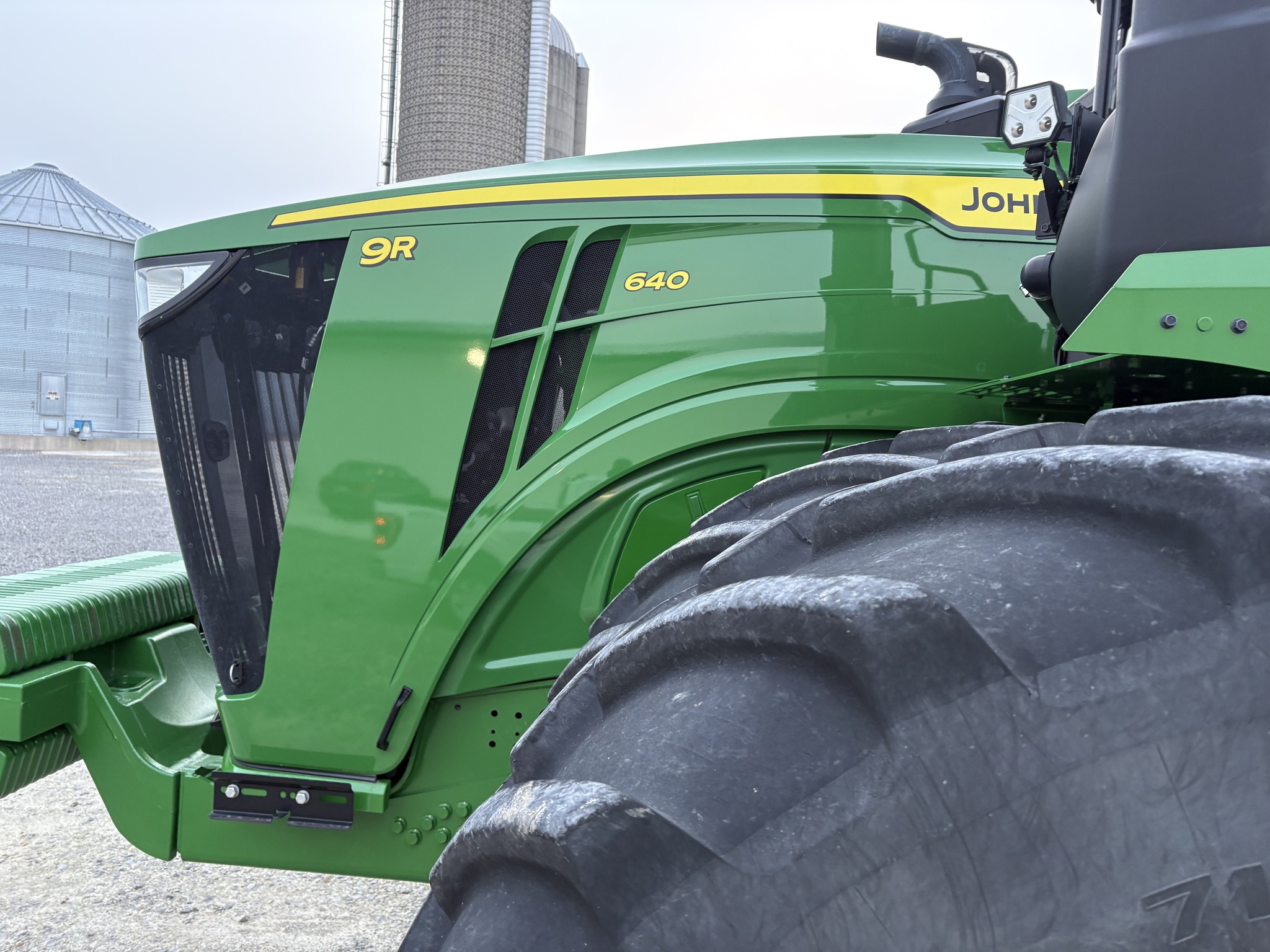 2023 John Deere 9R 640 Image 28