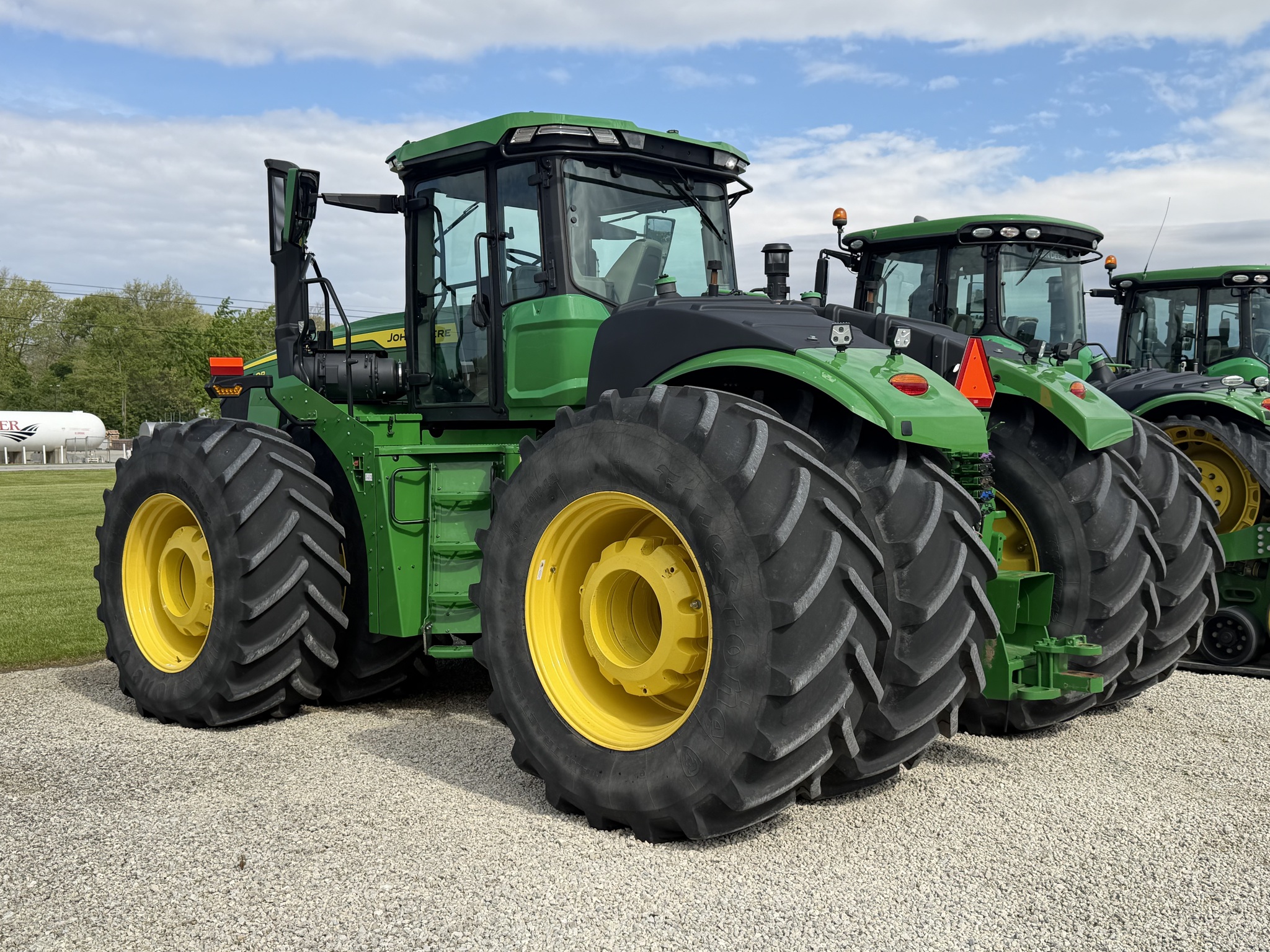 2023 John Deere 9R 640 Image 4