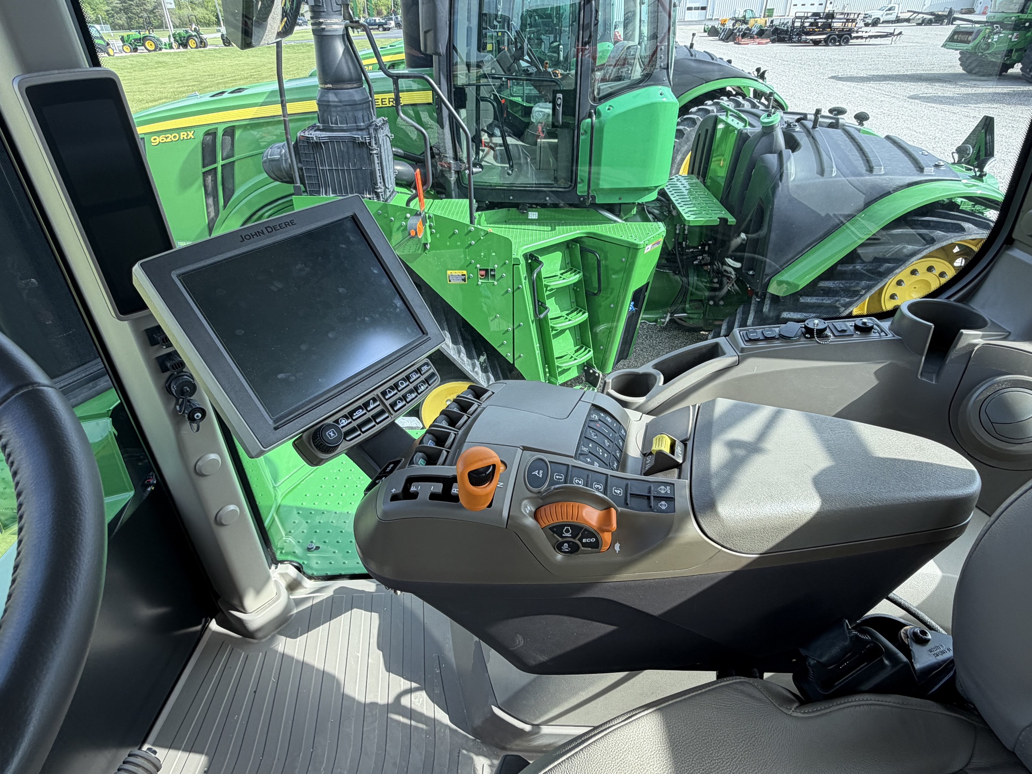 2023 John Deere 9R 640 Image 9