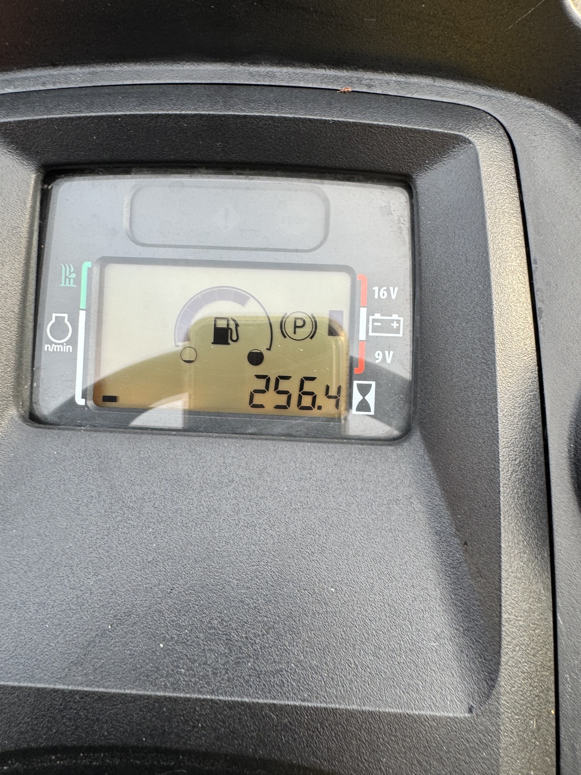 2020 John Deere X390 Image 1