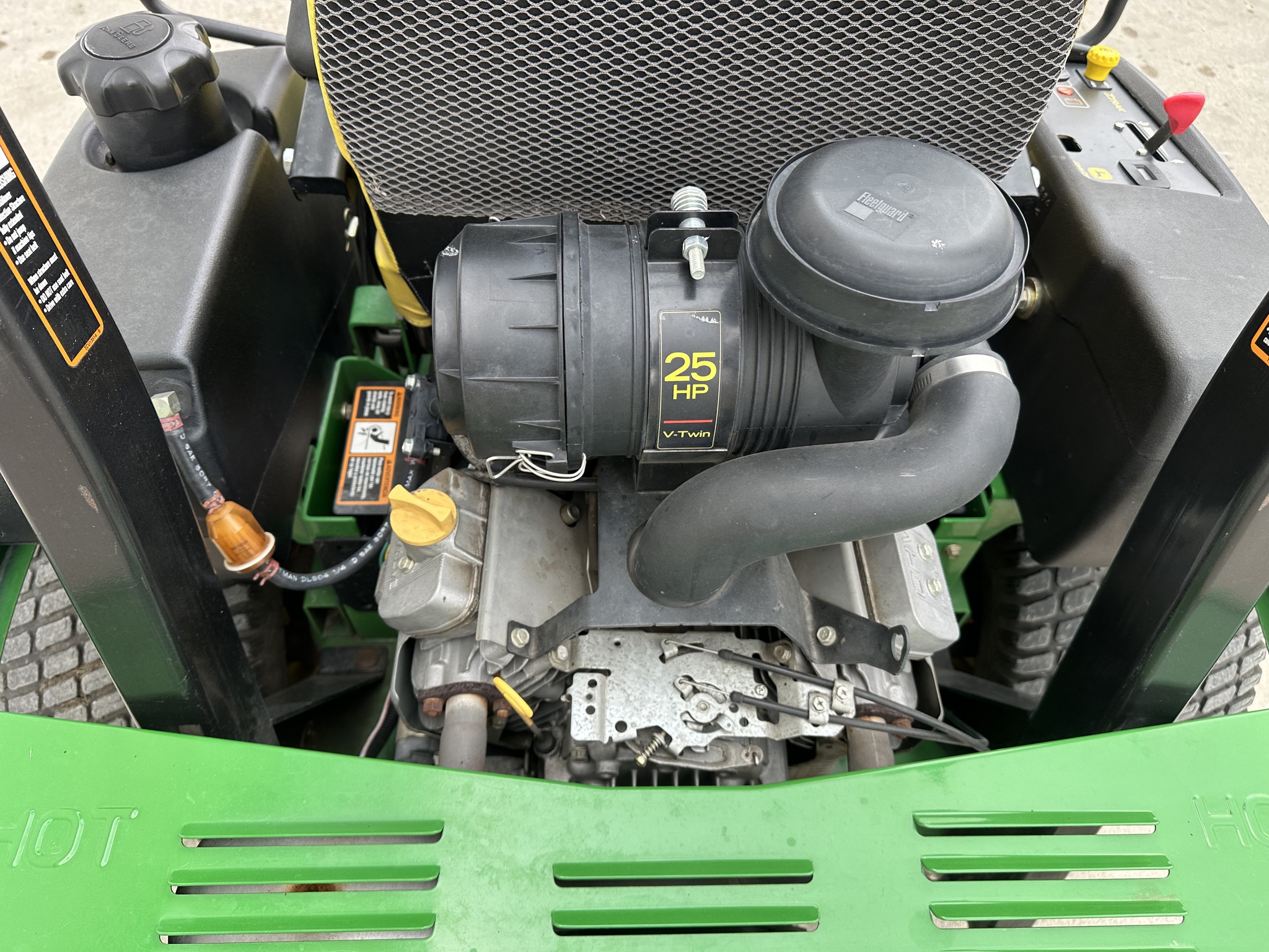 2005 John Deere 757 Image 13