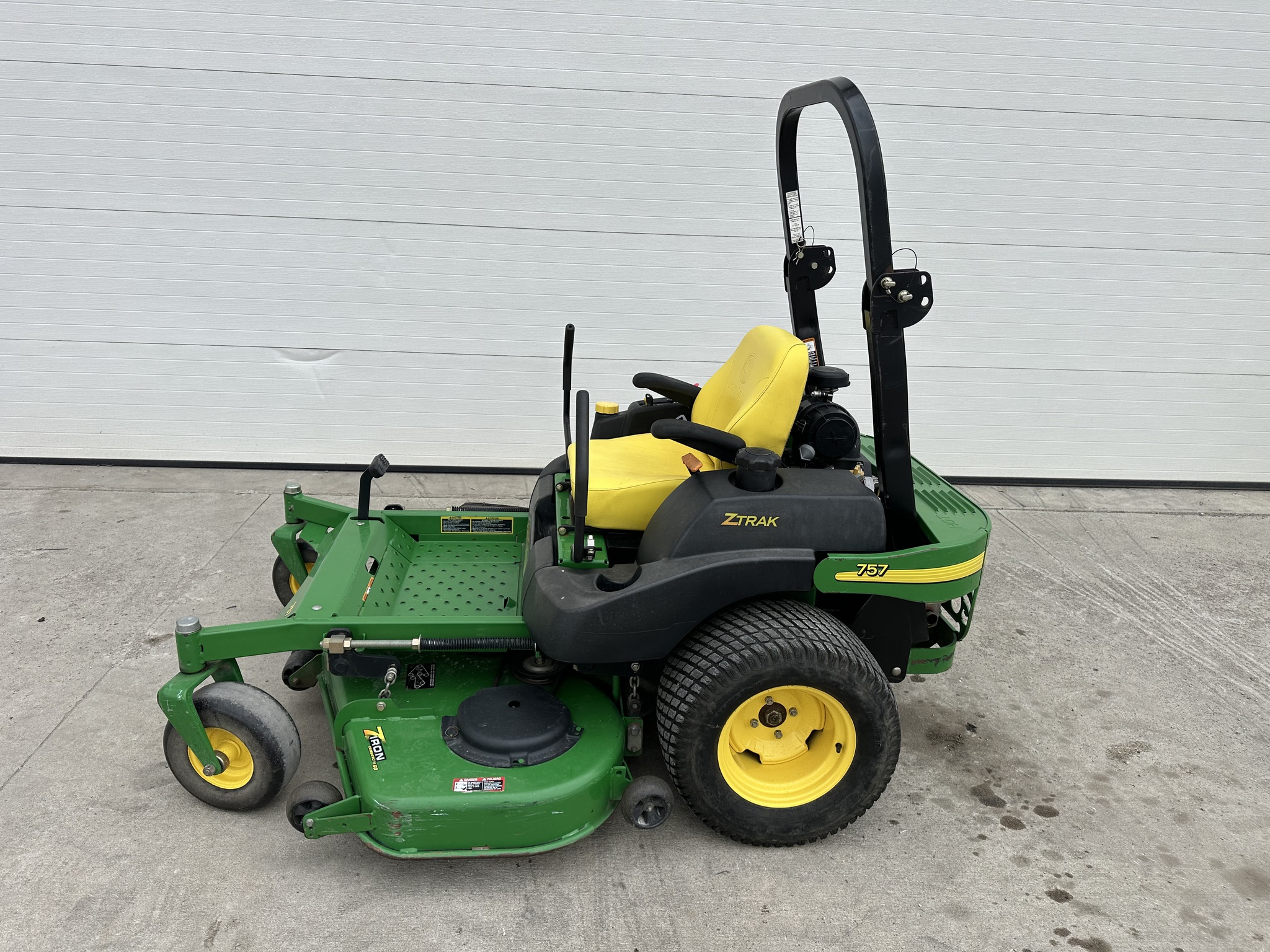 2005 John Deere 757 Image 6