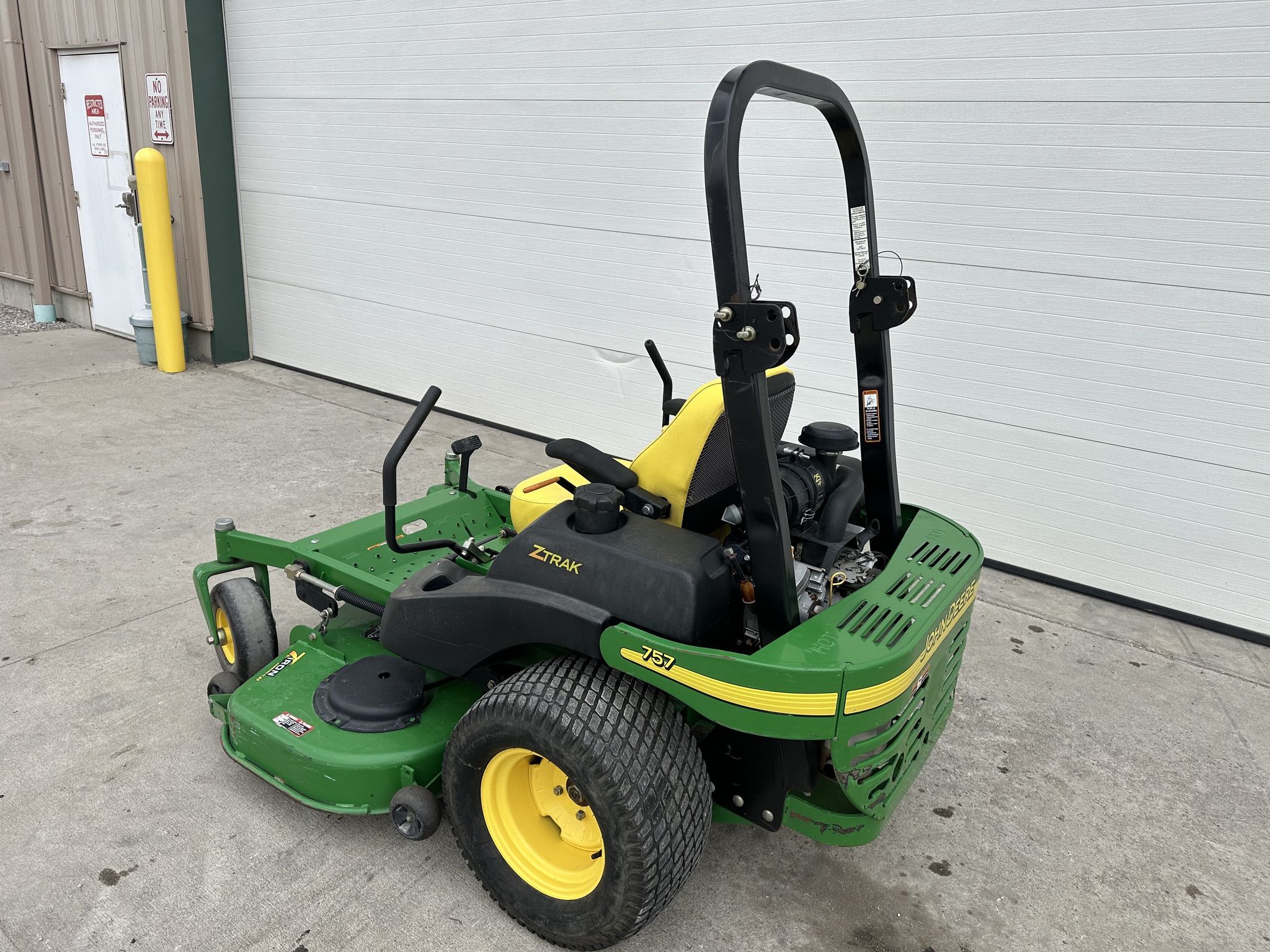 2005 John Deere 757 Image 5