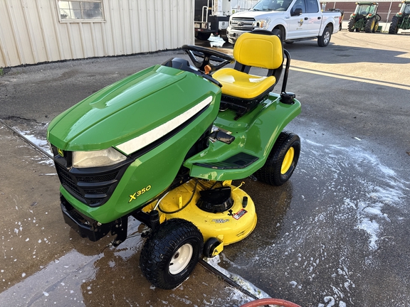 2017 John Deere X350 Photo 3
