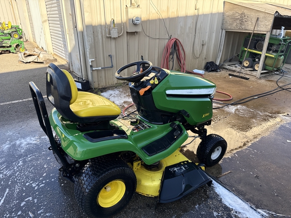 2017 John Deere X350 Photo 6