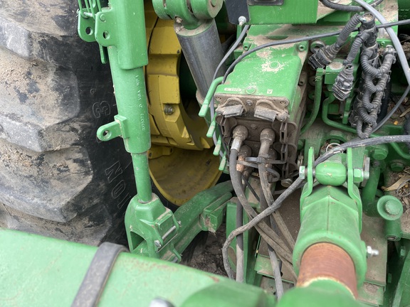 2010 John Deere 8270R (21st thumbnail)