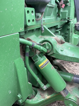 2010 John Deere 8270R (15th thumbnail)