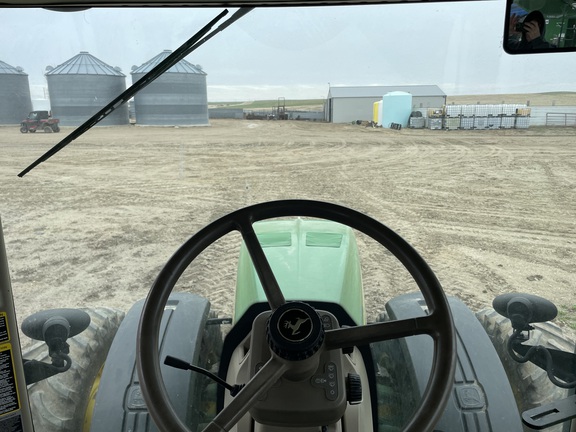 2010 John Deere 8270R (8th thumbnail)