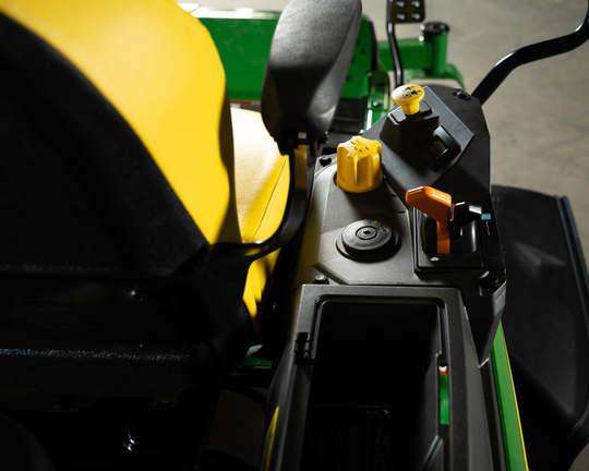 New In-Stock 2026 John Deere Z320R Zero Turn Mowers at Horizon Ag & Turf in Horizon Ag & Turf, - Photo7