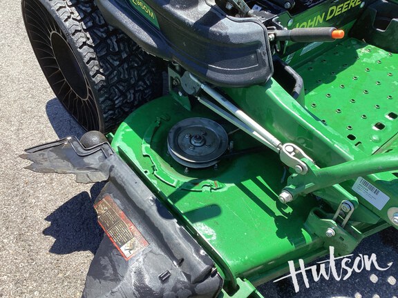 Photo of 2023 John Deere Z960M