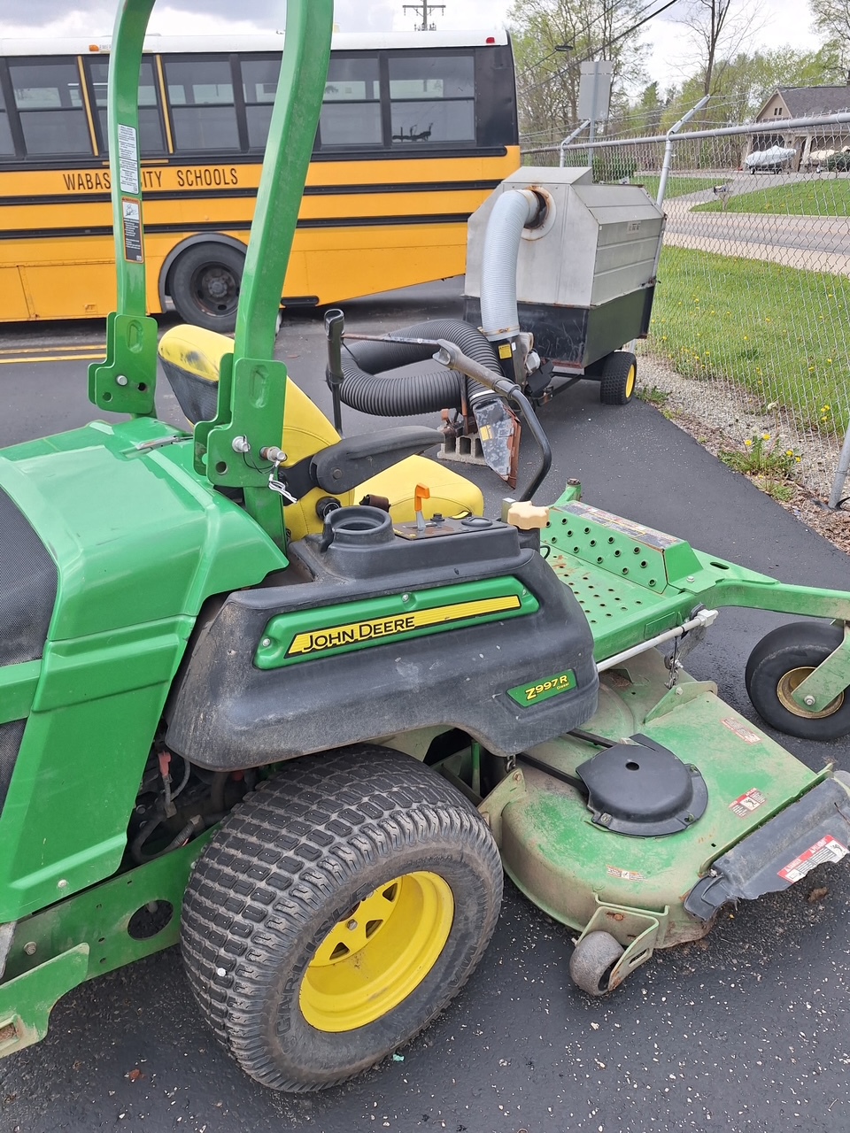 2017 John Deere Z997R Image 3