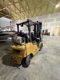2023 Caterpillar GP25N