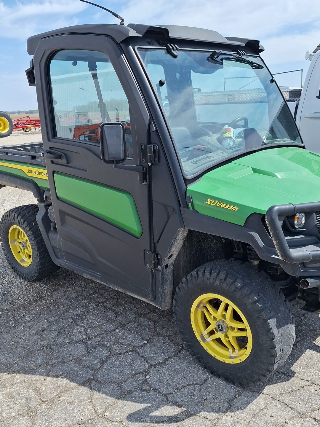 2023 John Deere XUV 835M Image 3