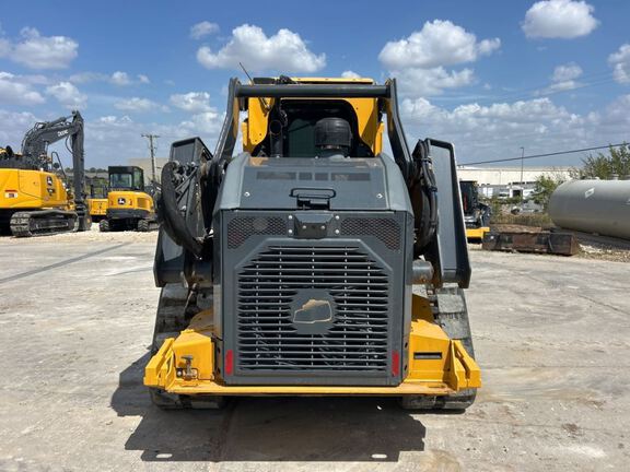 2025 John Deere 335P