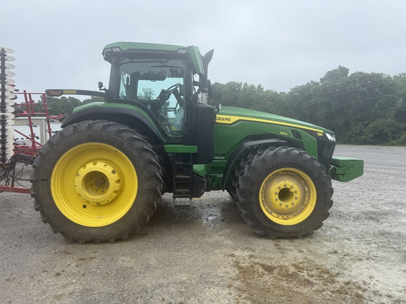 Photo of 2024 John Deere 8R 340
