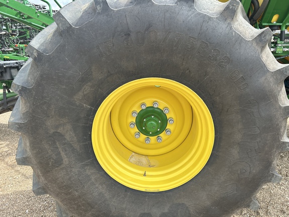 Used 2025 John Deere P680 Air Drills and Seeders at Horizon Ag & Turf in Lloydminster, AB - Photo9