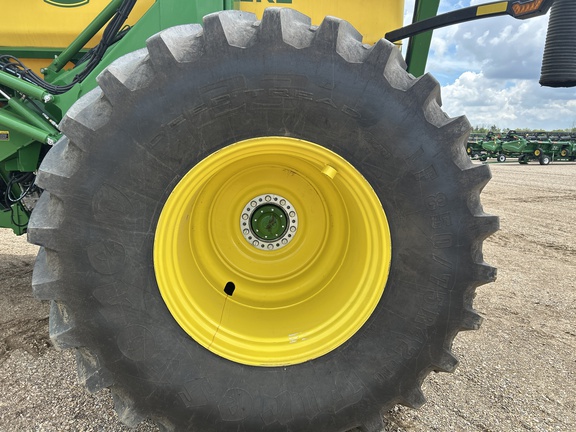 Used 2025 John Deere P680 Air Drills and Seeders at Horizon Ag & Turf in Lloydminster, AB - Photo10